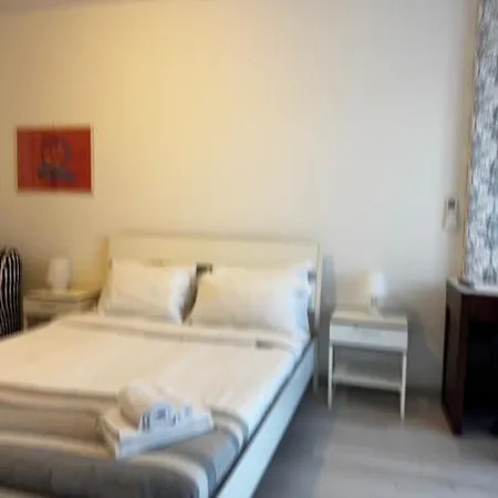 Residenza Manzoni Centre דירה